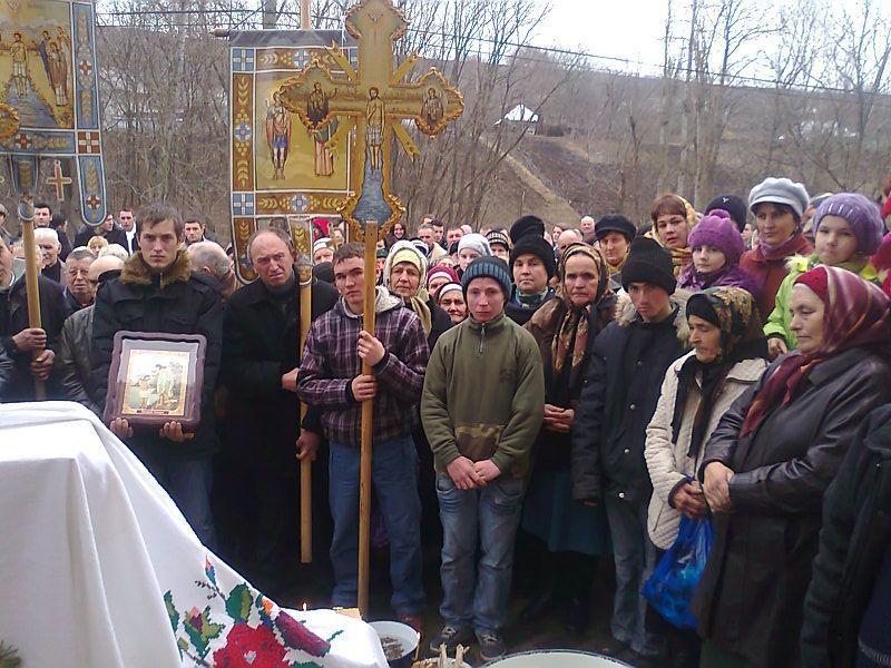 Enoriaşii parohiei la slujba Bobotezei